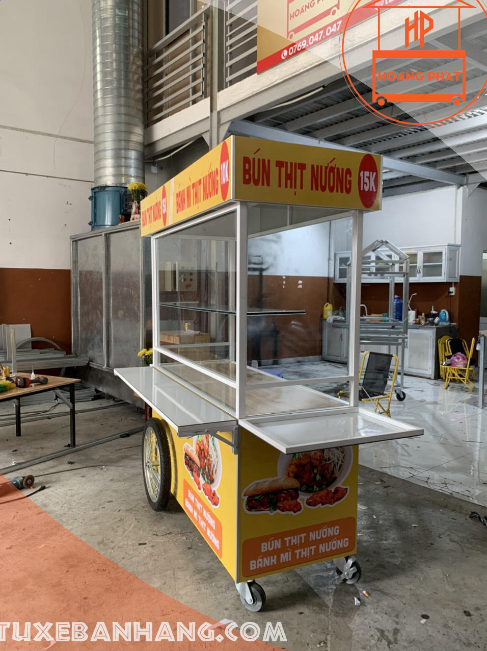 Xe bán bánh mì