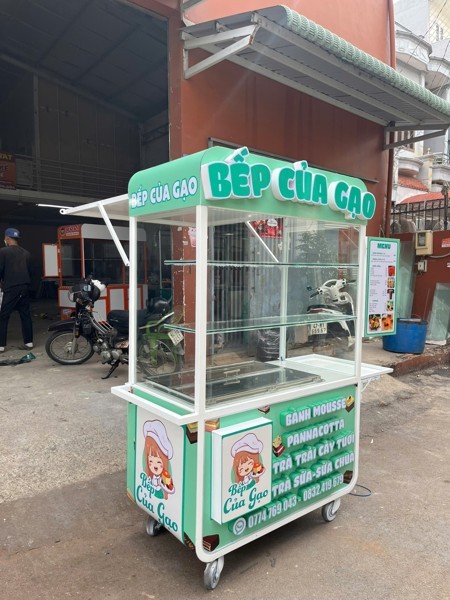 z7586196274695_645031cf3cc271d31d01e86eef837a11